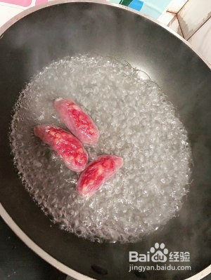 家常蒜苔炒腊肠怎么做
