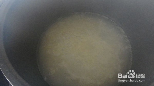 家常自制小米粥