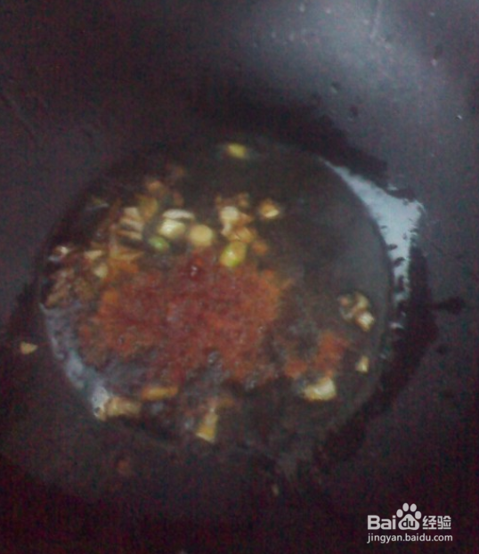 麻辣豆腐炖海虹的做法