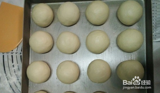如何制作一次性发酵淡奶油小餐包