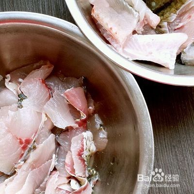 家常飘香酸菜鱼的做法