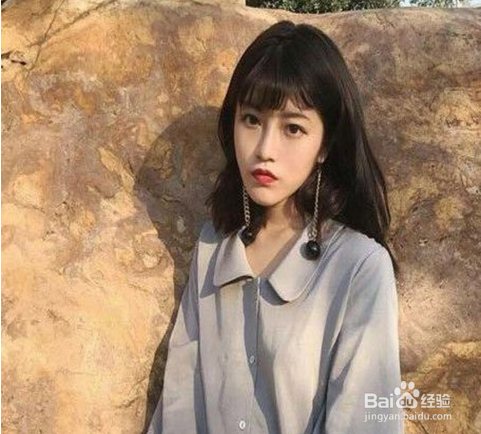 秋季适合的女生发型
