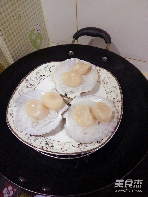 蒜蓉粉丝蒸扇贝