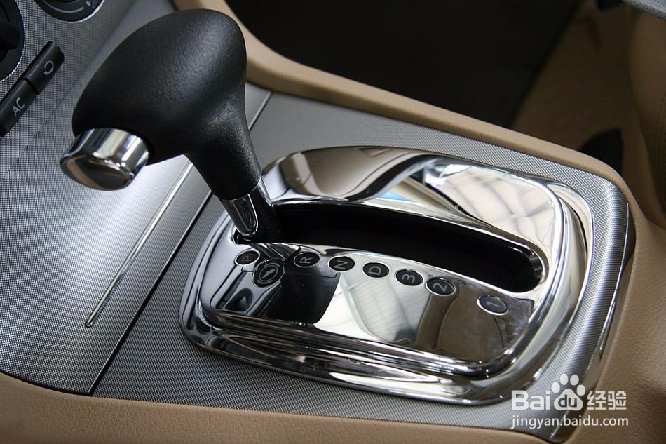 为什么要选择手动挡车