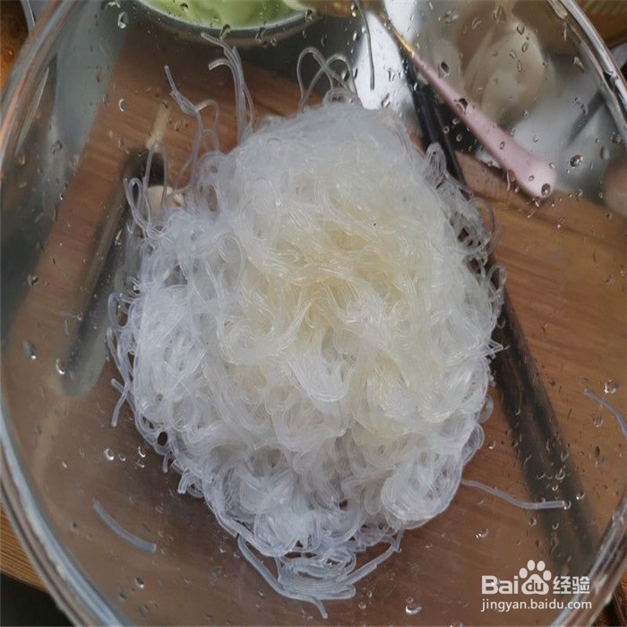 如何制作鸡蛋炒粉丝