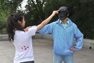 教女性朋友如何对抗色狼
