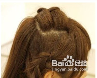 怎样打造韩式麻花辫编发