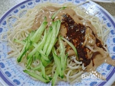 自制芝麻酱凉面的做法