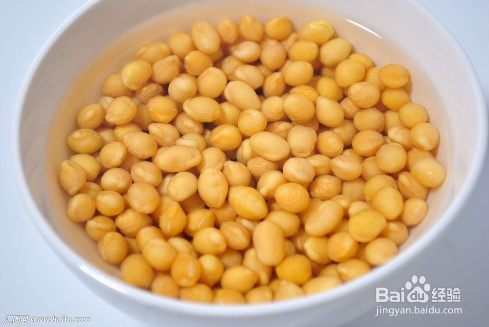 如何做好吃的黄豆炖猪蹄！