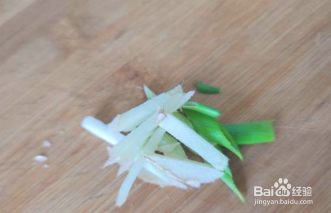 干豆腐炒尖椒的做法