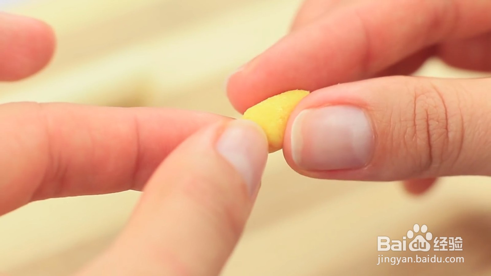 如何制作威化饼干铅笔?