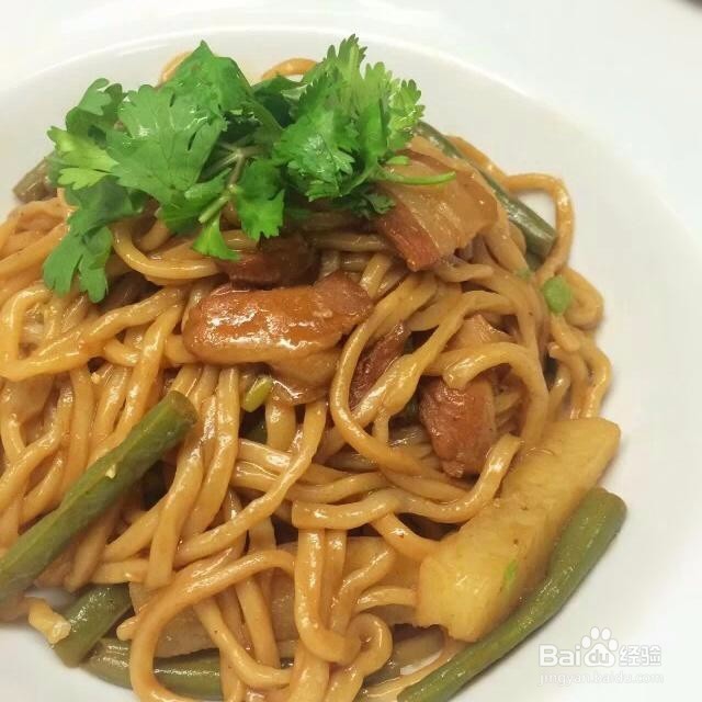 河南特色-五花肉豆角土豆焖面怎么做
