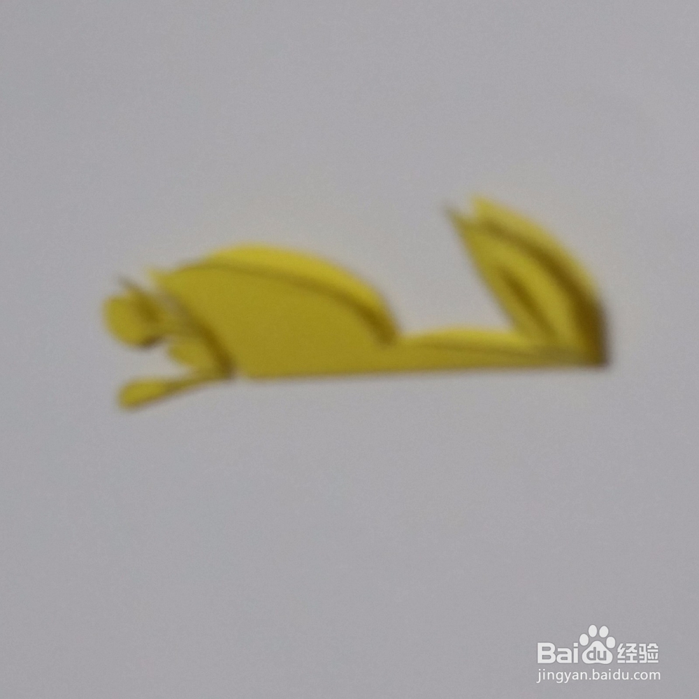 郁金香花朵剪纸手工教程