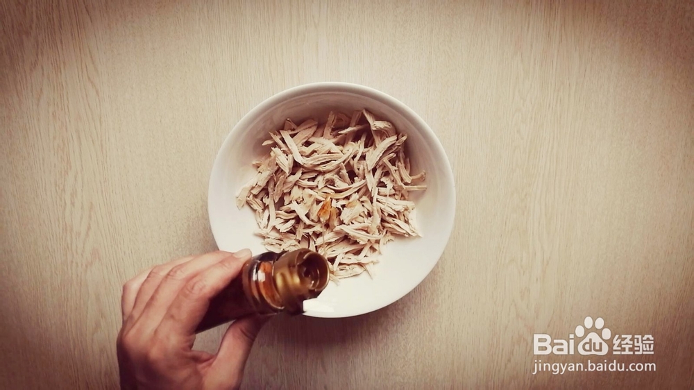 夏季佳品之鸡丝凉拌面怎么做才好吃？值得收藏