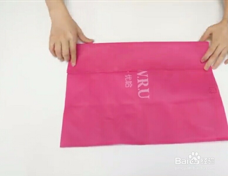 闲置礼品袋如何收纳？