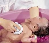 5个秘诀助孩子走出痱子界