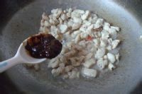 酱爆黄瓜鸡丁的做法