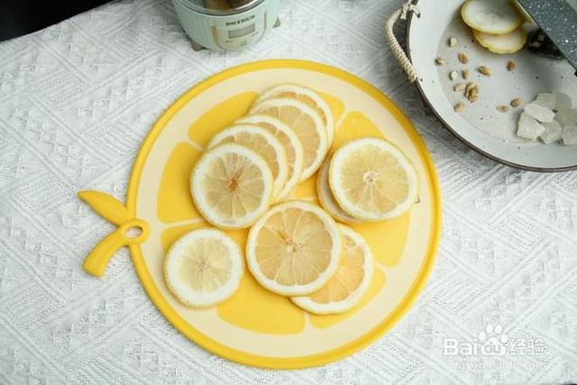 家庭自制酸甜柠檬乌龙茶