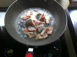 冬季常菜－蒸腊鱼