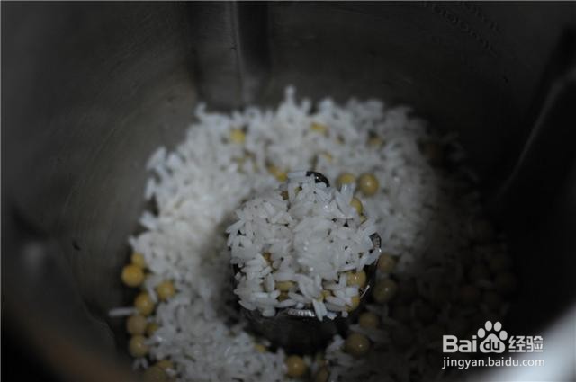 家庭自制香浓黄豆浆