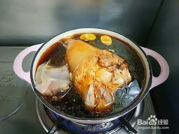 怎么简单快捷地制作招财肘子