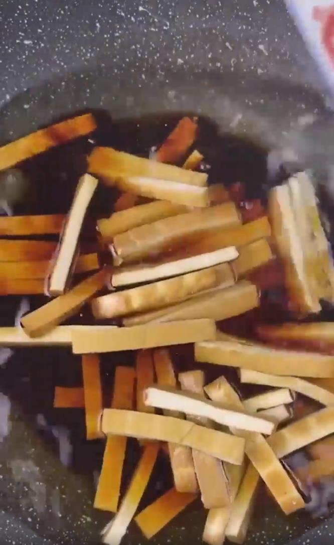 小炒豆干怎么做