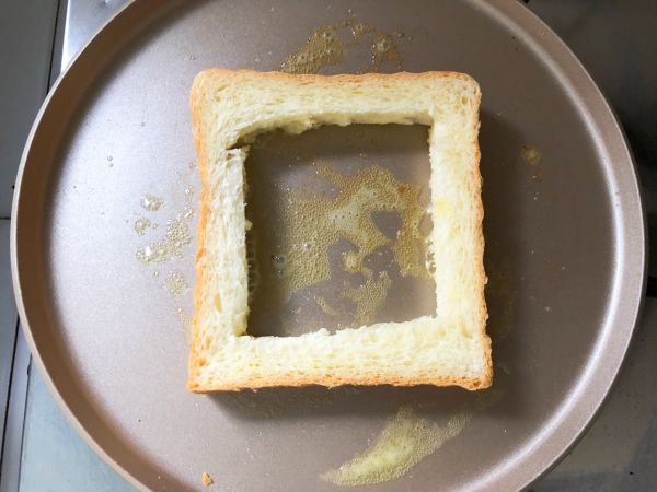 芝士糖心蛋吐司