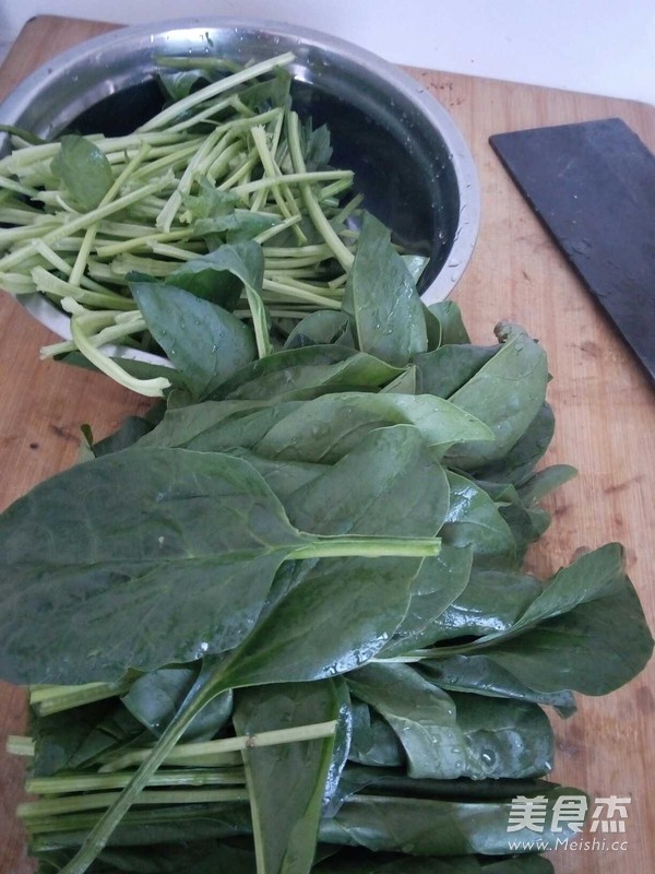 果仁菠菜的做法