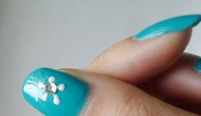 怎样画出最简单的美甲图案