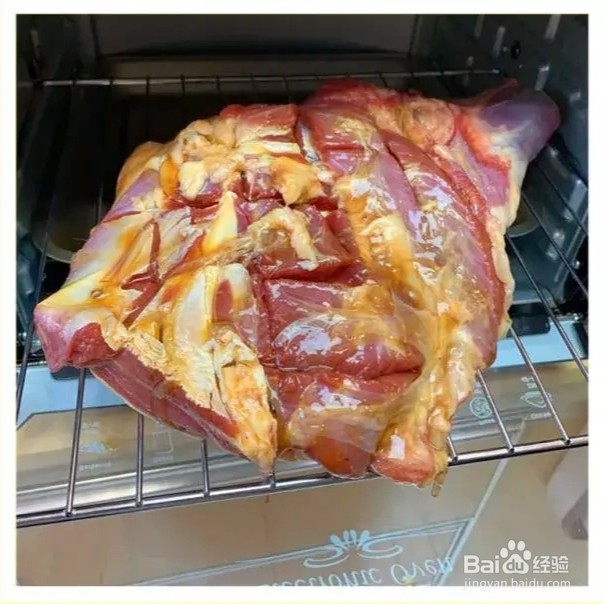 如何做味道香醇的烤羊腿?