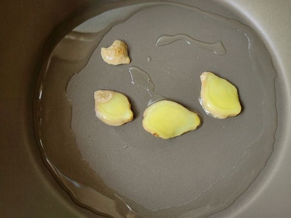 薏米山药鲫鱼汤