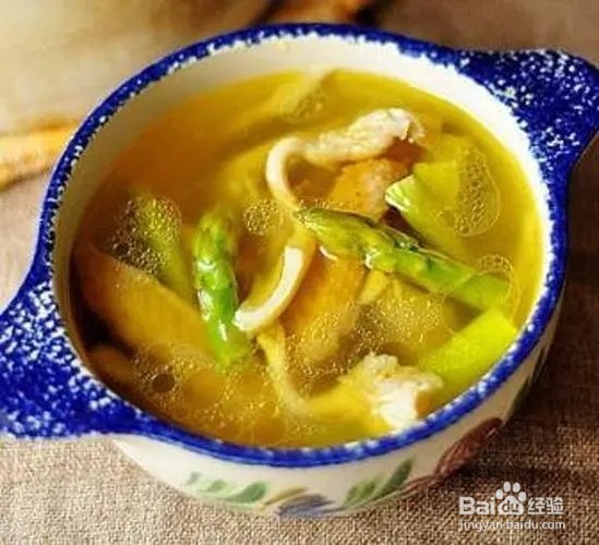 芦笋煲土鸡汤