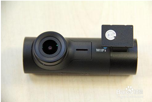 摄像头模糊是什么原因