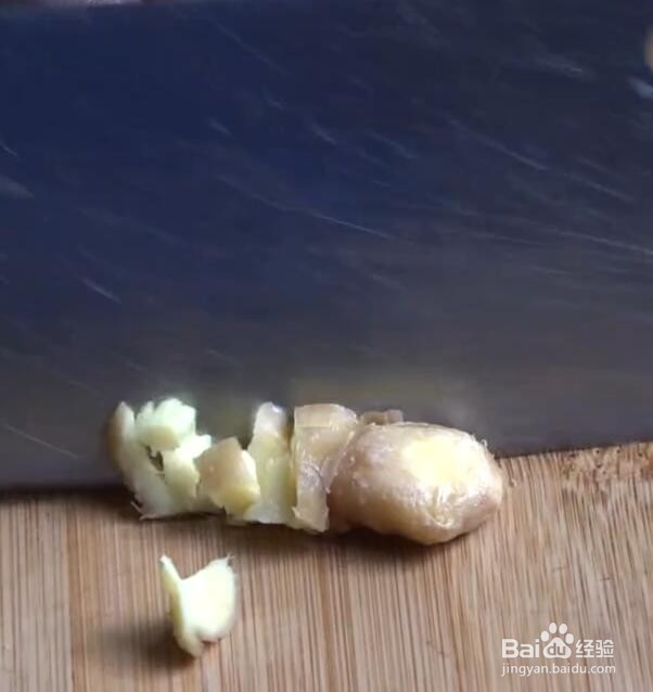 绿豆冬瓜排骨汤的做法