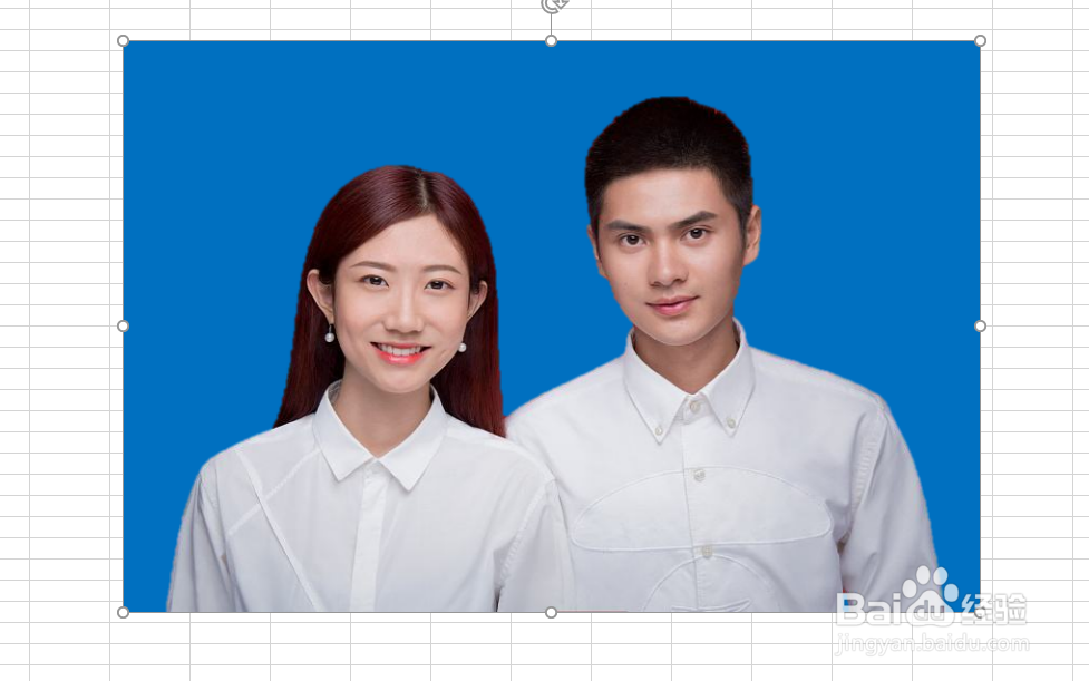 如何用Excel更换证件照背景