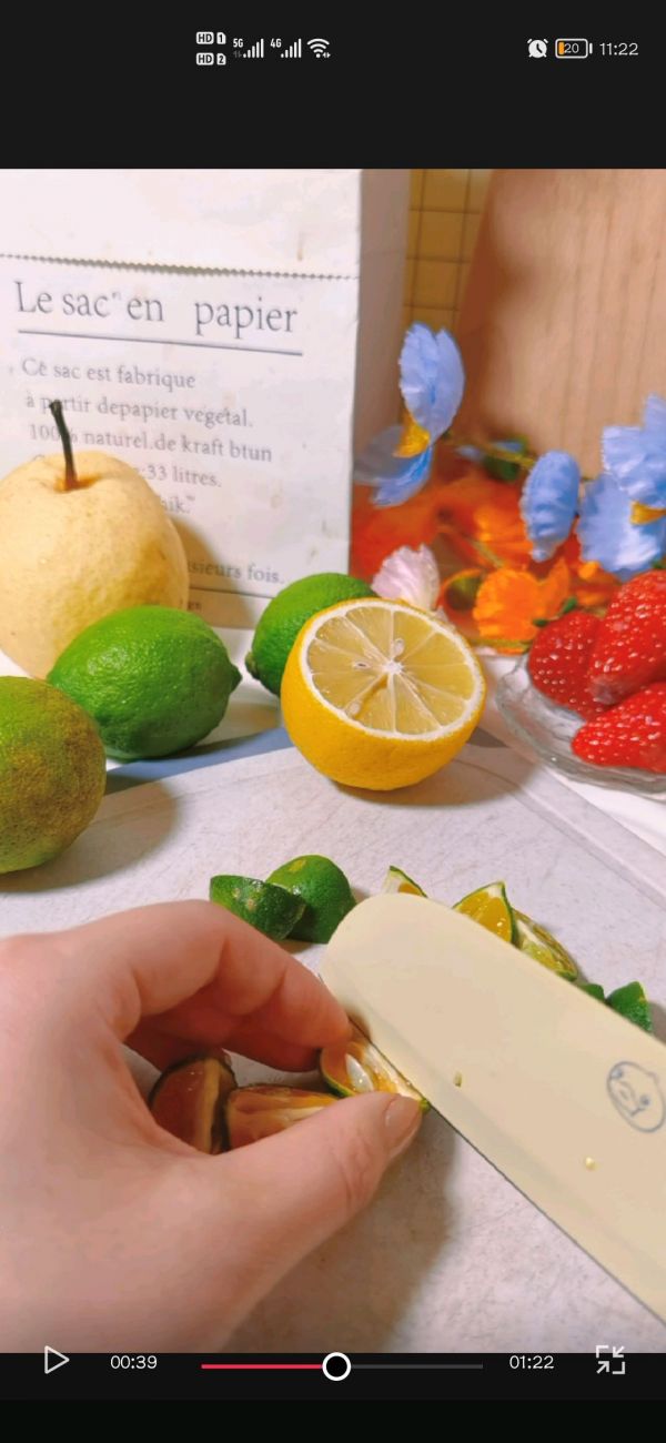 乌龙桃桃银耳羹