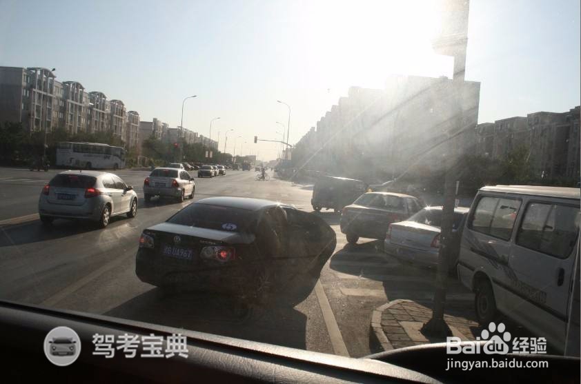 【驾驶知识】新手开车17个转弯技巧!