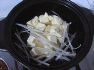 白菜炖豆腐的简单做法