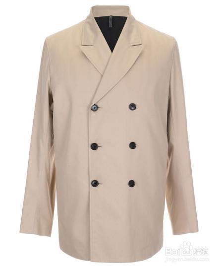 总是穿不好风衣？试试最简单的方法