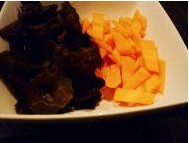 木耳炒白菜的家常美味做法