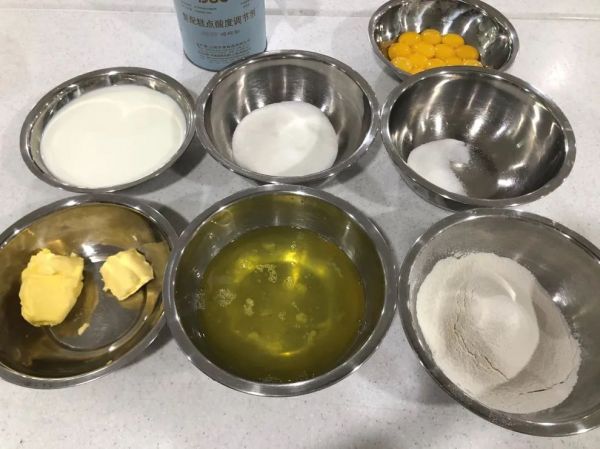 简约日式小罐蛋糕