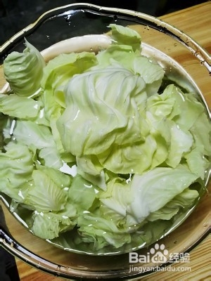 超下饭的手撕包菜怎么做
