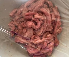 怎样制作营养又美味的茶树菇炒牛肉步骤