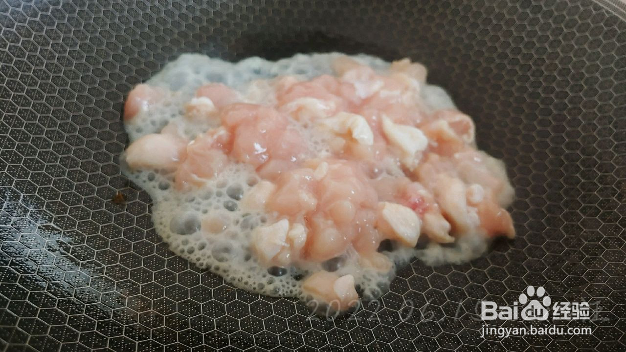 蒜辣肉酱脆瓜条的做法