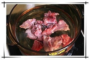 海带结烧兔肉