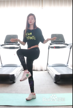 只要几个简单的动作，每天5分钟就能减肥瘦全身