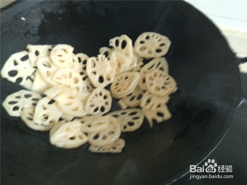 家常菜红烧肉藕片