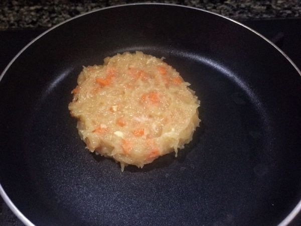 鸡胸肉饼藜麦饭汉堡