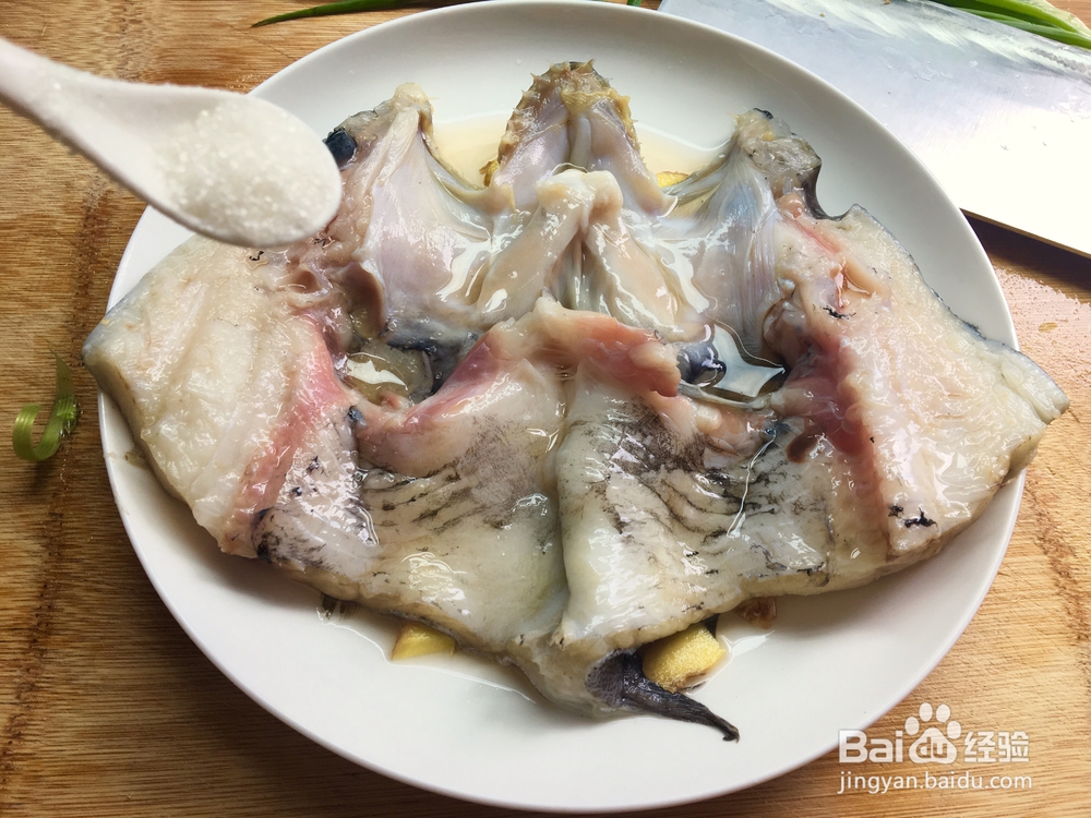 适合懒人做的葱油鸦片鱼头