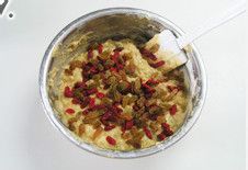 剩月饼大变身——果味酸奶小蛋糕